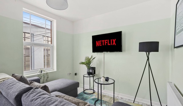 The Green Suite in Bristol City Centre