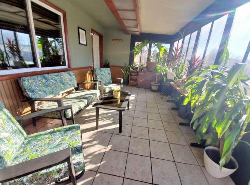 The Greenhouse - 3bed 2bath home in Tahlequah, OK