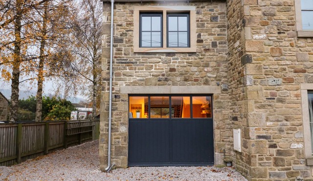 THE GREENHOUSE, with open fire in Gargrave
