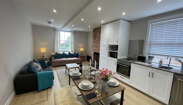 The Greig 1B - Smart, spacious 1 bed Wadhurst Apartment (1B) - Sleeps 4