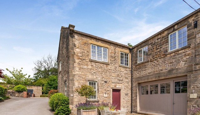 The Groomsmen - Three Bedroom House, Sleeps 6