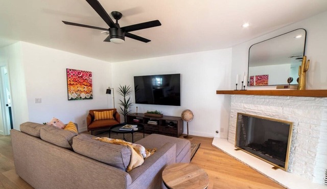 The Grove on Main, 2 Homes, Large Patio