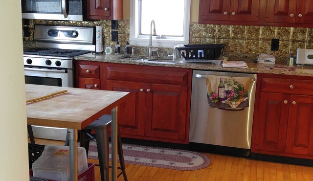 The Guest house in Potsdam 4 bedroom 3 bathroom Private home. With WiFi & A/C