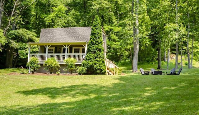 "The Guest House" private ,quiet, peaceful, relaxing