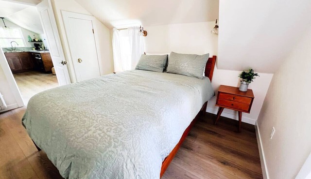 The Guesthouse – Pool, Hot Tub & Near Casinos