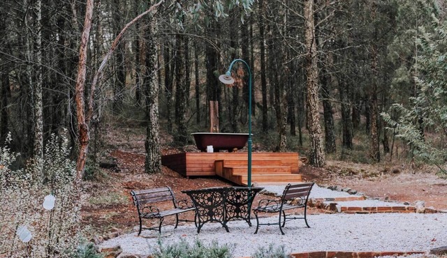 The Gully Dreamy Cabin on Acres of Outback Charm