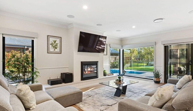 The Gums so comfortable and spacious. Room for everyone including the family pet.