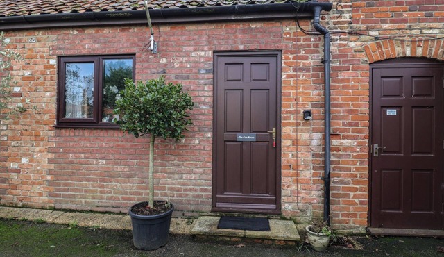 THE GUN ROOM, pet friendly in Beccles