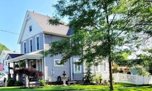 The Hamilton Harbor House