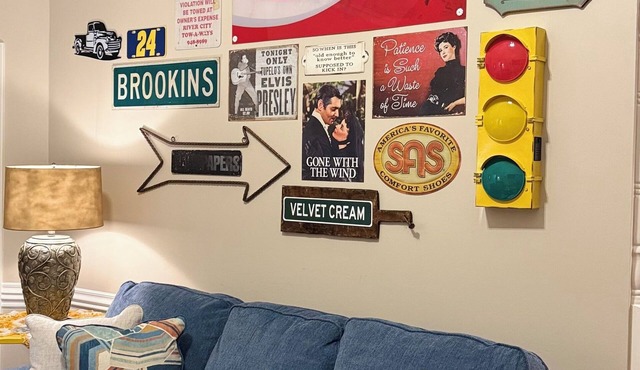 The Hamilton House- Charming 4-bedroom house in wonderful Hernando with AC, WiFi