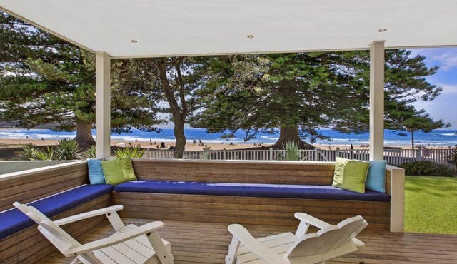 The Hamptons - Beach House