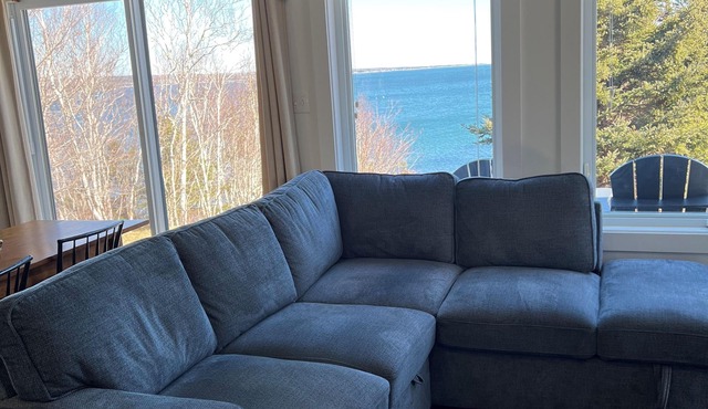 The Harbor Hideaway - Ocean Front - Private - Port Mouton