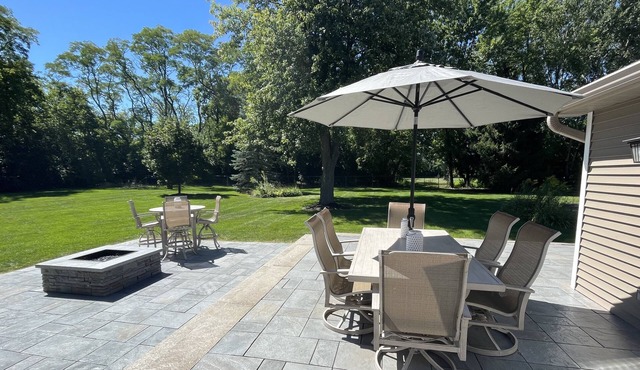 The Harbor House - Great Lakes, Renaissance Faire, Great America