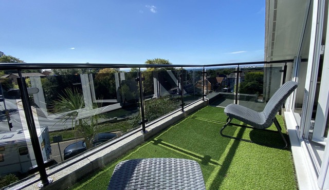 The Harbour Lookout - Sleeps 14 in 5 bedrooms