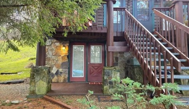 The Hare's Hideaway at Snowshoe