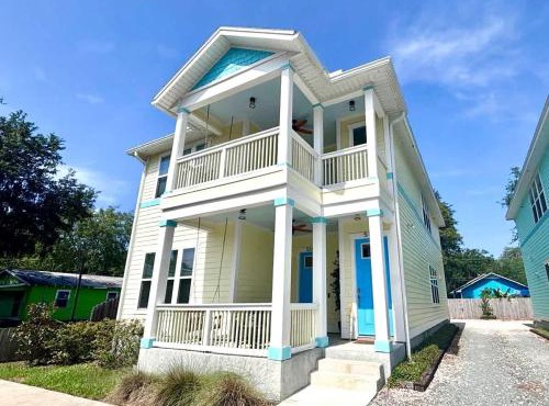 The Harmony Suite Near UF Shands & Downtown