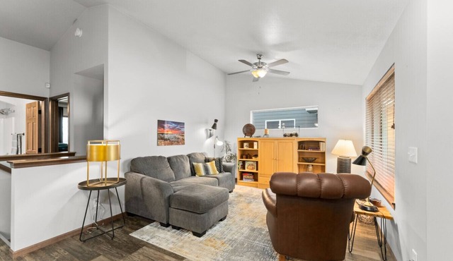 The Harrisburg Hideaway