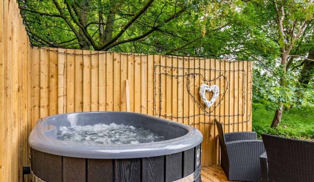 The Hartley Hut - Norfolk Holiday Properties