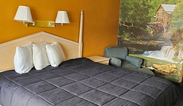 The Hastings Inn Parsons