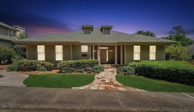 The Hatteras Cottage at Governors Club