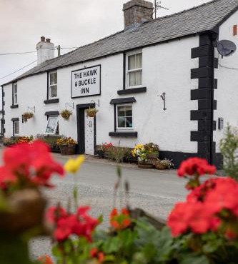 The Hawk & Buckle Inn