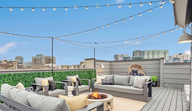 The Hawkins House – Rooftop Near Gulch