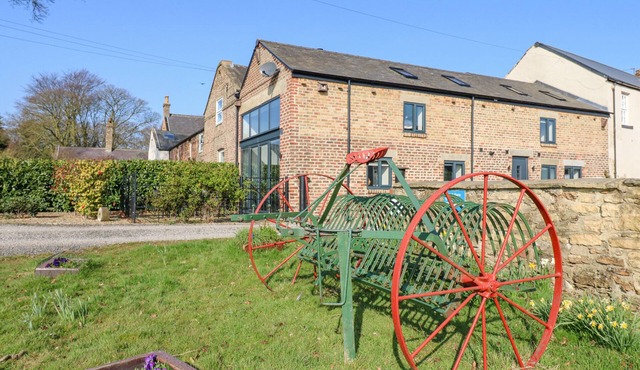 THE HAY BARN, pet friendly, with open fire in Murton, County Durham