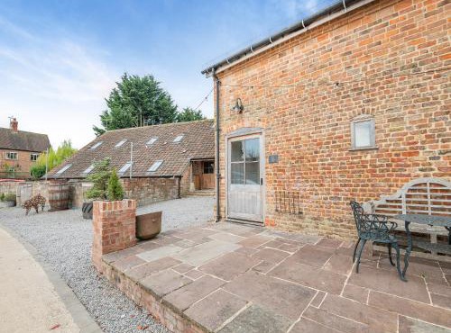 The Hay Barn - Ukc4135