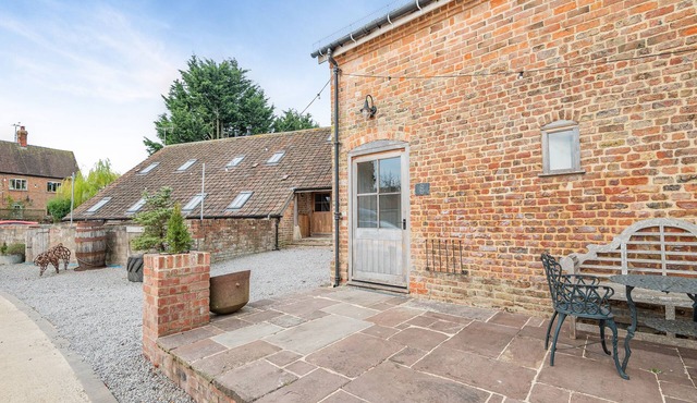 The Hay Barn - UKC4135