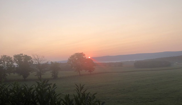 THE HAY LOFT in the Beautiful Shenandoah Valley