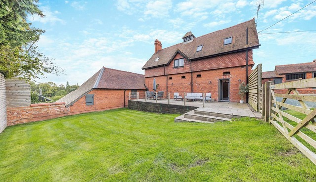 The Hay Loft offers the ultimate home for relaxing in both luxury and privacy.