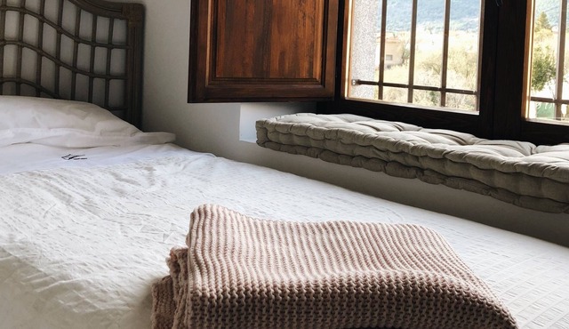 The hayloft of La Adrada, rural house with rural charm.
