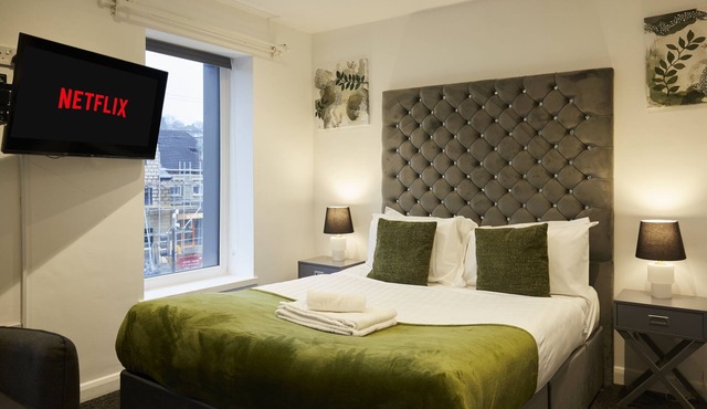 The Hayy Stay at DealHouse