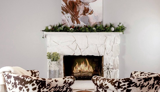 The Heart of the Valley: Smart Modern Farmhouse