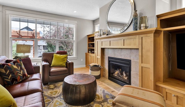 The Hearth Luxury Home Gym Access, Seasonal Pool