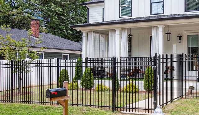 The Heights Compound - Near Mercedes Benz Stadium & State Farm Arena!