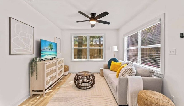 *The Hendricks #1* Wifi/Firepit