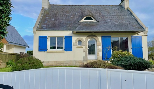 The Henvic family house