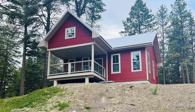 The Hi-Line at Elk Ridge Village cabin 401A with views of Flathead Lake & 🏔️