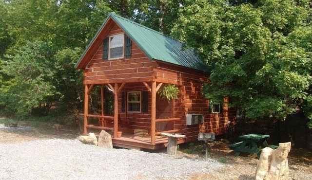 The Hickory Hollow Log Cabin by Garden of Gods in the Shawnee National Forest