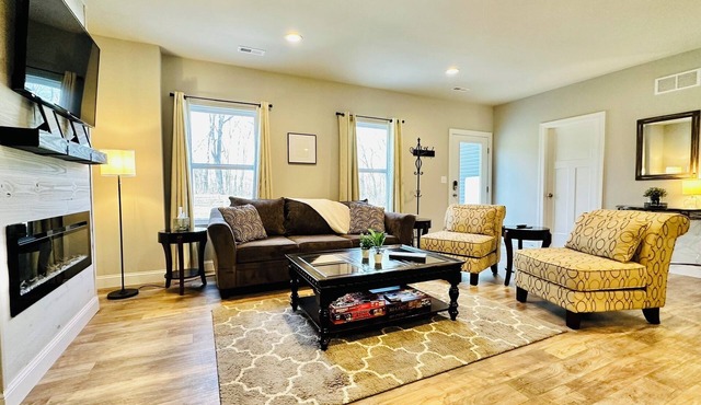 The Hidden Gem - 2BR Basement Apartment on 7 Acres