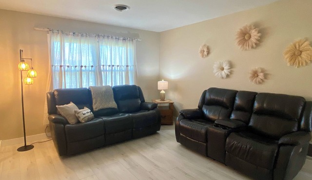 The Hidden Gem - A brand new 2-bedroom duplex in Portage