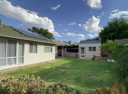 The Hidden Gem Exquisite 3BR Retreat in Berri