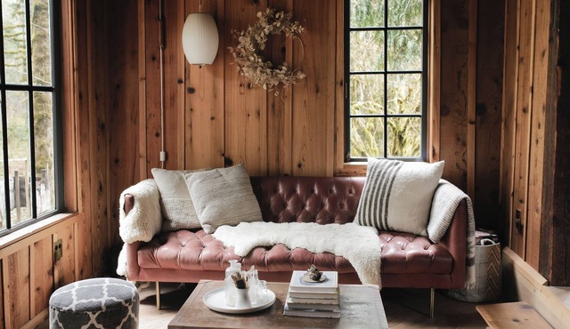 The Hide & Seek: vintage modern forest cabin with sauna