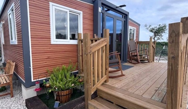 The Hideaway at Arrowhead (#1)