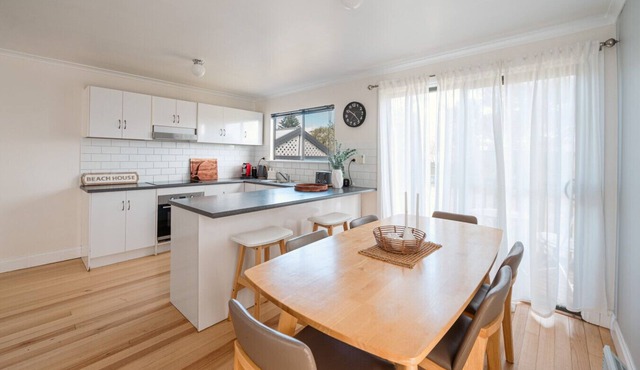 The Hideaway at Goolwa Beach—Relax & Unwind