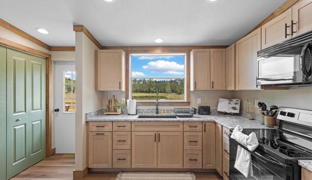 The Hideaway at Goose Pond Acres- Private Waterfront Retreat