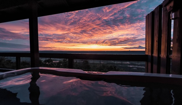 The Hideaway at Mentone-Newly Renovated