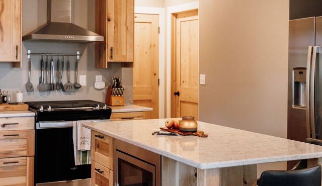 The Hideaway /-/ Retreat on Clam lake
