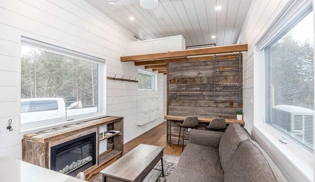 The Hideaway - Tiny House